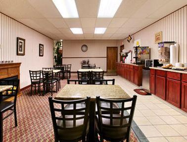 Hotel O Daylight Inn Elkhart I-90, In Restoran gambar